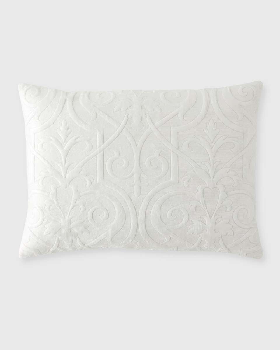 Troyes Renaissance Velvet